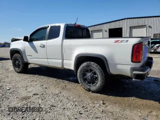 2017 Chevrolet Colorado 4WD Z71 with VIN 1GCHTDENXH1322172, listed as a Copart auction lot 47023125 with 153,022 mi miles and Salvage Title. Bid and sale history available at carsss.com. Image 2.