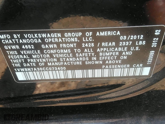 2012 Volkswagen Passat SE z VIN 1VWBN7A30CC073400, wystawiony jako IAAI lot #42284473 z przebiegiem 144 782 mil mil oraz . Historia ofert i sprzedaży dostępna na DreamBid. Obrazek 9.