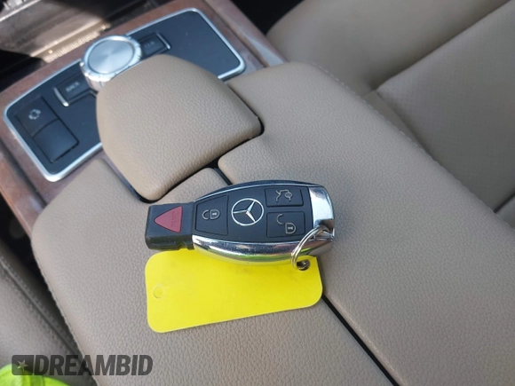 2013 Mercedes-Benz E 350 Luxury с VIN WDDHF5KB3DA664800, выставлен на аукционе IAAI как лот 42154013 с пробегом 107 140 миль миль и . История ставок и продаж доступна на DreamBid. Изображение 11.