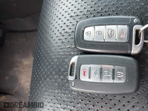 2012 Kia Sorento EX z VIN 5XYKU4A23CG230182, wystawiony jako IAAI lot #42367868 z przebiegiem 224 894 mil mil oraz . Historia ofert i sprzedaży dostępna na DreamBid. Obrazek 11.