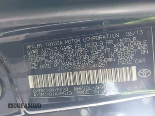 2013 Toyota Prius One z VIN JTDKDTB33D1046251, wystawiony jako IAAI lot #42304087 z przebiegiem 229 655 mil mil oraz . Historia ofert i sprzedaży dostępna na DreamBid. Obrazek 9.