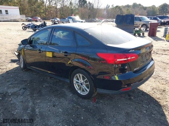 2016 Ford Focus SE with VIN 1FADP3F21GL318148, listed as a IAAI auction lot 41343118 with 140,025 mi miles. Bid and sale history available at carsss.com. Image 3.