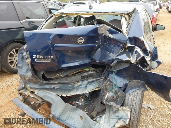 2008 Nissan Sentra 2.0 z VIN 3N1AB61E88L626666, wystawiony jako IAAI lot #41921319 z przebiegiem 209 000 mil mil oraz . Historia ofert i sprzedaży dostępna na DreamBid. Obrazek 6.