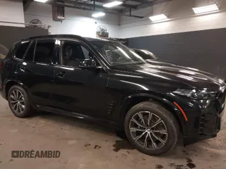 2024 BMW X5 xDrive40i with VIN 5UX23EU04R9S29747, listed as a IAAI auction lot 40980465 with 8,183 mi miles. Bid and sale history available at carsss.com. Image 1.