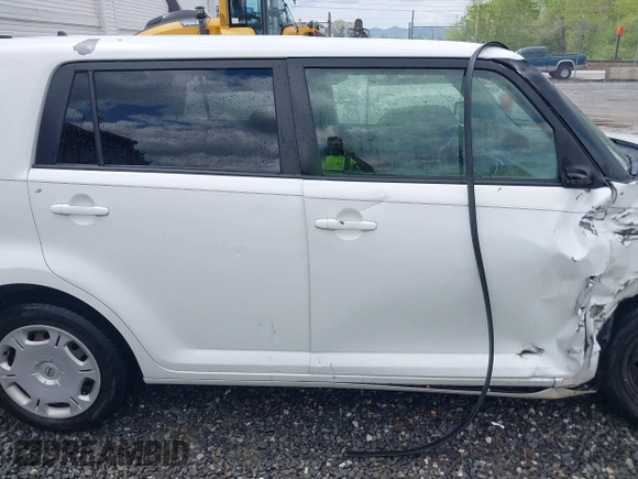 2014 Scion xB z VIN JTLZE4FE8EJ054316, wystawiony jako IAAI lot #42108489 z przebiegiem 154 409 mil mil oraz . Historia ofert i sprzedaży dostępna na DreamBid. Obrazek 13.