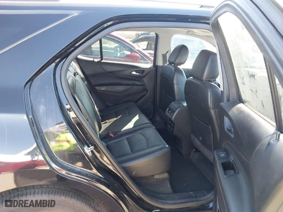 2018 Chevrolet Equinox Premier with VIN 3GNAXPEU5JL165915, listed as a IAAI auction lot 41597476 with 71,495 mi miles. Bid and sale history available at carsss.com. Image 8.
