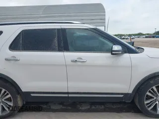 2018 Ford Explorer Platinum with VIN 1FM5K8HT7JGB88159, listed as a IAAI auction lot 42572735 with 133,718 mi miles and . Bid and sale history available at DreamBid. Image 12.
