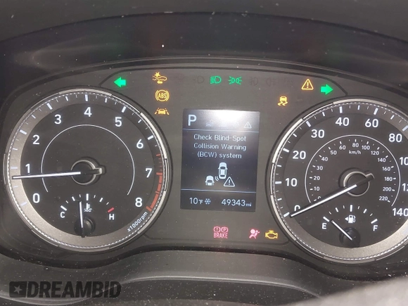 2021 Hyundai Venue Denim z VIN KMHRC8A33MU081091, wystawiony jako IAAI lot #41391922 z przebiegiem 49 343 mil mil oraz . Historia ofert i sprzedaży dostępna na DreamBid. Obrazek 7.