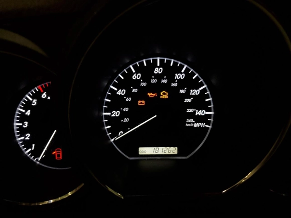 2005 Lexus RX 330 z VIN 2T2HA31U65C053507, wystawiony jako Copart lot #57128915 z przebiegiem 181 262 mil mil oraz Szkoda całkowita • Salvage title. Historia ofert i sprzedaży dostępna na DreamBid. Obrazek 9.