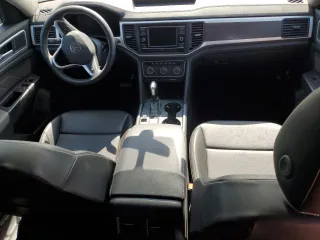2022 Volkswagen Atlas SE with VIN 1V2DP2CA4NC545197, listed as a Copart auction lot 77783324 with Not provided miles and Non repairable. Bid and sale history available at DreamBid. Image 8.