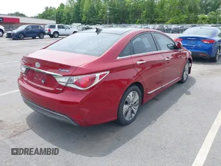 2013 Hyundai Sonata with VIN KMHEC4A49DA068685, listed as a IAAI auction lot 42211683 with 123,769 mi miles and . Bid and sale history available at carsss.com. Image 4.