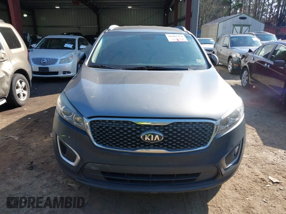 2018 Kia Sorento LX with VIN 5XYPGDA33JG424570, listed as a IAAI auction lot 41485156 with 110,893 mi miles. Bid and sale history available at carsss.com. Image 12.