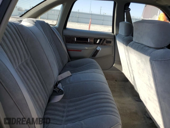 1993 Buick Regal with VIN 2G4WB54TXP1424270, listed as a Copart auction lot 41926734 with 114,102 mi miles and Salvage Title. Bid and sale history available at DreamBid. Image 10.