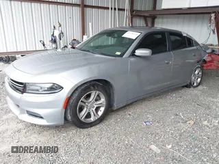 2016 Dodge Charger SE z VIN 2C3CDXBG4GH115005, wystawiony jako IAAI lot #42330140 z przebiegiem 76 126 mil mil oraz . Historia ofert i sprzedaży dostępna na DreamBid. Obrazek 2.