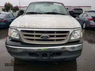 2001 Ford F-150 XL with VIN 3FTZF17231MA21619, listed as a Copart auction lot 43792095 with 529,161 mi miles and Clean title. Bid and sale history available at DreamBid. Image 5.