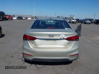 2019 Hyundai Accent SE z VIN 3KPC24A34KE045556, wystawiony jako IAAI lot #42207432 z przebiegiem 65 065 mil mil oraz . Historia ofert i sprzedaży dostępna na DreamBid. Obrazek 17.