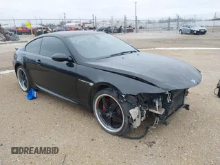 2006 BMW M6 z VIN WBSEH93436B797903, wystawiony jako IAAI lot #41018093 z przebiegiem Nie podano mil oraz . Historia ofert i sprzedaży dostępna na DreamBid. Obrazek 1.