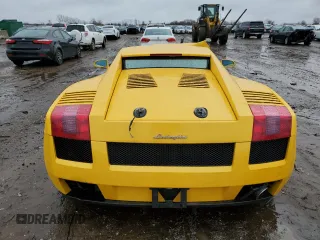 2004 Lamborghini Gallardo z VIN ZHWGU11S34LA01652, wystawiony jako Copart lot #49695214 z przebiegiem Nie podano mil oraz Szkoda całkowita • Salvage title. Historia ofert i sprzedaży dostępna na DreamBid. Obrazek 6.
