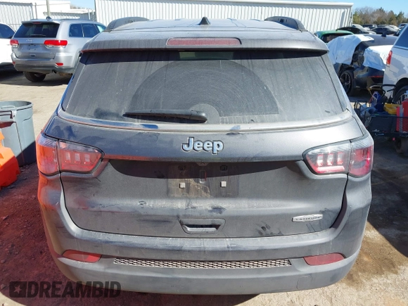 2022 Jeep Compass Latitude with VIN 3C4NJCBB6NT224970, listed as a IAAI auction lot 41689596 with 36,314 mi miles and . Bid and sale history available at carsss.com. Image 17.