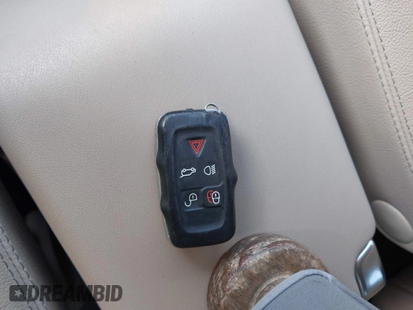 2011 Land Rover Range Rover Sport HSE с VIN SALSF2D48BA710513, выставлен на аукционе IAAI как лот 41506808 с пробегом 75 888 миль миль и . История ставок и продаж доступна на DreamBid. Изображение 11.