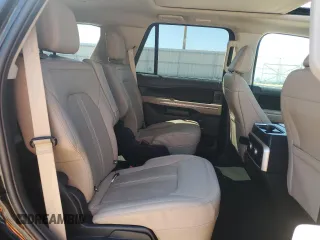 2024 Ford Expedition Limited с VIN 1FMJU1K82REA25754, выставлен на аукционе Copart как лот 61742895 с пробегом 42 060 миль миль и Чистый • Clean title. История ставок и продаж доступна на DreamBid. Изображение 11.
