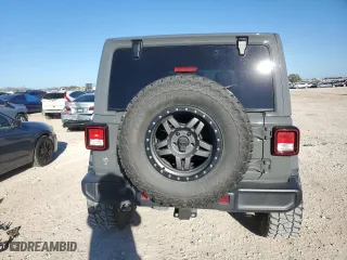 2018 Jeep Wrangler Unlimited Sahara with VIN 1C4HJXEG4JW321732, listed as a Copart auction lot 44055535 with 61,192 mi miles and Salvage Title. Bid and sale history available at carsss.com. Image 6.