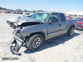 2007 Chevrolet Silverado 1500 Classic LT1 with VIN 1GCEC19VX7Z118015, listed as a IAAI auction lot 41747756 with 1 mi miles. Bid and sale history available at carsss.com. Image 2.