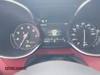 2021 Alfa Romeo Stelvio z VIN ZASPAKAN9M7D15031, wystawiony jako IAAI lot #40869221 z przebiegiem 35 782 mil mil oraz . Historia ofert i sprzedaży dostępna na DreamBid. Obrazek 7.