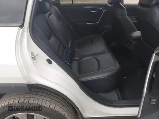 2022 Toyota RAV4 XLE Premium z VIN 2T3A1RFV4NW287421, wystawiony jako IAAI lot #42602371 z przebiegiem 59 294 mil mil oraz . Historia ofert i sprzedaży dostępna na DreamBid. Obrazek 8.