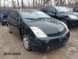 2005 Toyota Prius with VIN JTDKB20U153120011, listed as a IAAI auction lot 41855417 with 231,838 mi miles. Bid and sale history available at carsss.com. Image 1.