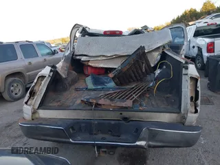2006 Dodge 2500 SLT with VIN 1D7KS28C96J132647, listed as a IAAI auction lot 41142404 with 234,200 mi miles and . Bid and sale history available at DreamBid. Image 16.