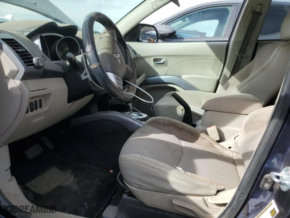 2009 Mitsubishi Outlander XLS with VIN JA4MT41X99Z010427, listed as a Copart auction lot 42637815 with 178,457 mi miles and Clean Title. Bid and sale history available at carsss.com. Image 7.