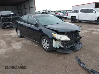 2012 Toyota Camry L z VIN 4T4BF1FK7CR161515, wystawiony jako IAAI lot #42119113 z przebiegiem 134 327 mil mil oraz . Historia ofert i sprzedaży dostępna na DreamBid. Obrazek 1.