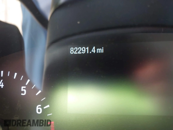 2020 Ford Escape SE z VIN 1FMCU9G69LUB40332, wystawiony jako IAAI lot #42006879 z przebiegiem 82 291 mil mil oraz . Historia ofert i sprzedaży dostępna na DreamBid. Obrazek 15.
