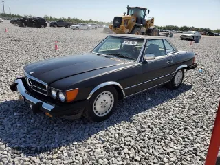 1986 Mercedes-Benz 560 Series 560SL with VIN WDBBA48D4GA045126, listed as a Copart auction lot 52407205 with 123,042 mi miles and Clean Title. Bid and sale history available at carsss.com. Image 1.