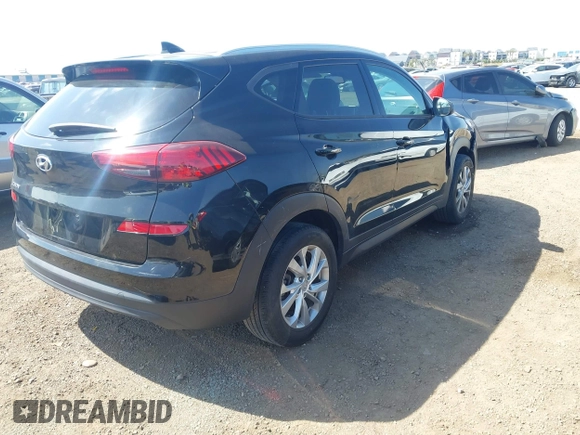 2021 Hyundai Tucson Value with VIN KM8J33A45MU391039, listed as a IAAI auction lot 42086825 with 16,910 mi miles. Bid and sale history available at carsss.com. Image 4.