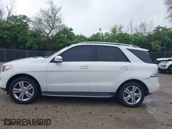 2015 Mercedes-Benz M 350 с VIN 4JGDA5JB9FA555541, выставлен на аукционе IAAI как лот 42187382 с пробегом 109 195 миль миль и . История ставок и продаж доступна на DreamBid. Изображение 14.