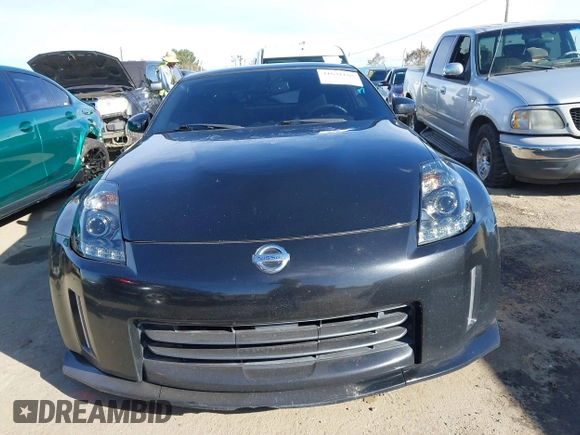 2008 Nissan 350Z with VIN JN1BZ34D58M702500, listed as a IAAI auction lot 41631168 with 108,287 mi miles. Bid and sale history available at carsss.com. Image 12.