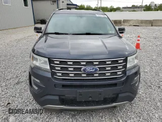 2017 Ford Explorer XLT z VIN 1FM5K8DH1HGA85833, wystawiony jako Copart lot #56557085 z przebiegiem 243 806 mil mil oraz Tytuł czysty. Historia ofert i sprzedaży dostępna na DreamBid. Obrazek 5.
