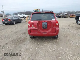 2007 Toyota RAV4 Sport with VIN JTMBK32V776012182, listed as a IAAI auction lot 40842933 with 144,043 mi miles. Bid and sale history available at carsss.com. Image 17.