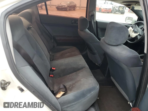 2004 Mitsubishi Galant ES z VIN 4A3AB36F34E112504, wystawiony jako Copart lot #44243125 z przebiegiem Nie podano mil oraz Szkoda całkowita • Salvage title. Historia ofert i sprzedaży dostępna na DreamBid. Obrazek 11.