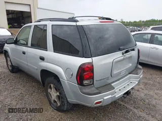 2007 Chevrolet TrailBlazer LS with VIN 1GNDS13S272136506, listed as a IAAI auction lot 42203854 with 362,565 mi miles and . Bid and sale history available at DreamBid. Image 6.