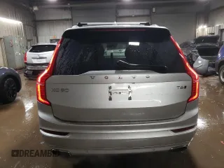 2021 Volvo XC90 Momentum with VIN YV4A221K8M1715566, listed as a Copart auction lot 44802555 with 42,513 mi miles and Salvage Title. Bid and sale history available at carsss.com. Image 6.