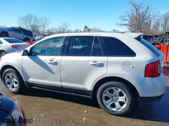 2012 Ford Edge SEL with VIN 2FMDK3J96CBA91381, listed as a IAAI auction lot 41355115 with 148,213 mi miles. Bid and sale history available at carsss.com. Image 14.