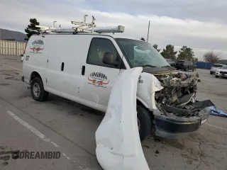 2021 Chevrolet Express Cargo z VIN 1GCWGAFP5M1251810, wystawiony jako Copart lot #43169785 z przebiegiem 57 200 mil mil oraz Szkoda całkowita • Salvage title. Historia ofert i sprzedaży dostępna na DreamBid. Obrazek 4.