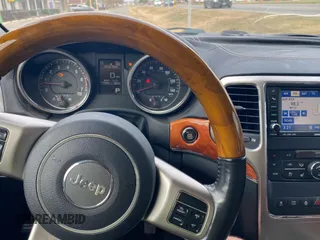 2011 Jeep Grand Cherokee Overland with VIN 1J4RS6GT1BC612496, listed as a Copart auction lot 44243295 with 170,850 mi miles and Clean Title. Bid and sale history available at DreamBid. Image 9.