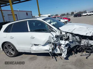2015 Audi SQ5 Premium Plus with VIN WA1CGAFP9FA145649, listed as a IAAI auction lot 41670312 with 1 mi miles. Bid and sale history available at carsss.com. Image 13.