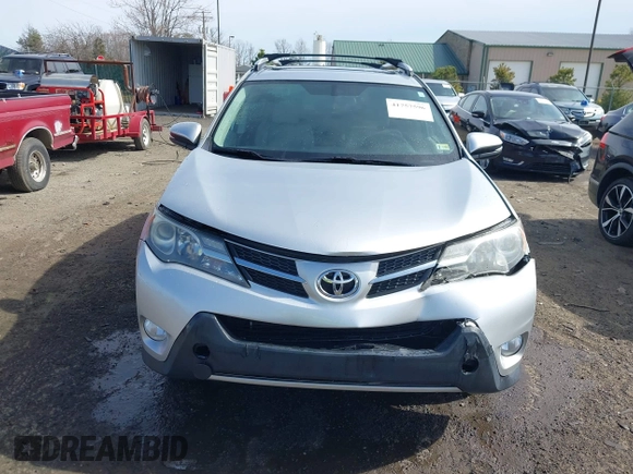 2013 Toyota RAV4 Limited with VIN 2T3DFREV1DW041490, listed as a IAAI auction lot 41757596 with 184,443 mi miles. Bid and sale history available at carsss.com. Image 12.