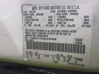 1999 Ford Expedition XLT with VIN 1FMRU1762XLC39498, listed as a IAAI auction lot 41870424 with 281,478 mi miles and . Bid and sale history available at DreamBid. Image 9.