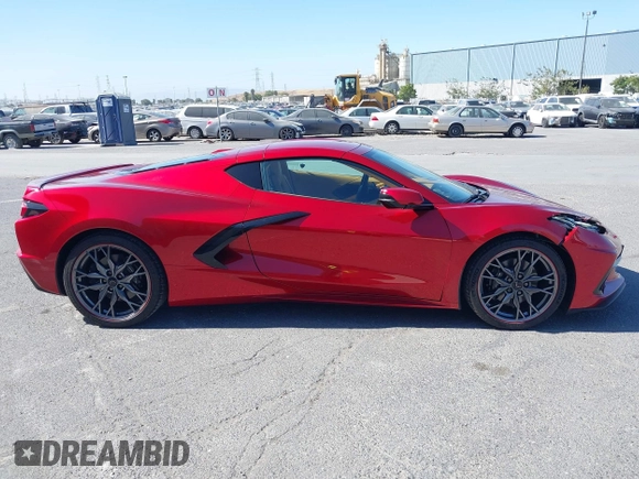 2024 Chevrolet Corvette 3LT z VIN 1G1YC2D4XR5119802, wystawiony jako IAAI lot #42595921 z przebiegiem 4 931 mil mil oraz . Historia ofert i sprzedaży dostępna na DreamBid. Obrazek 13.